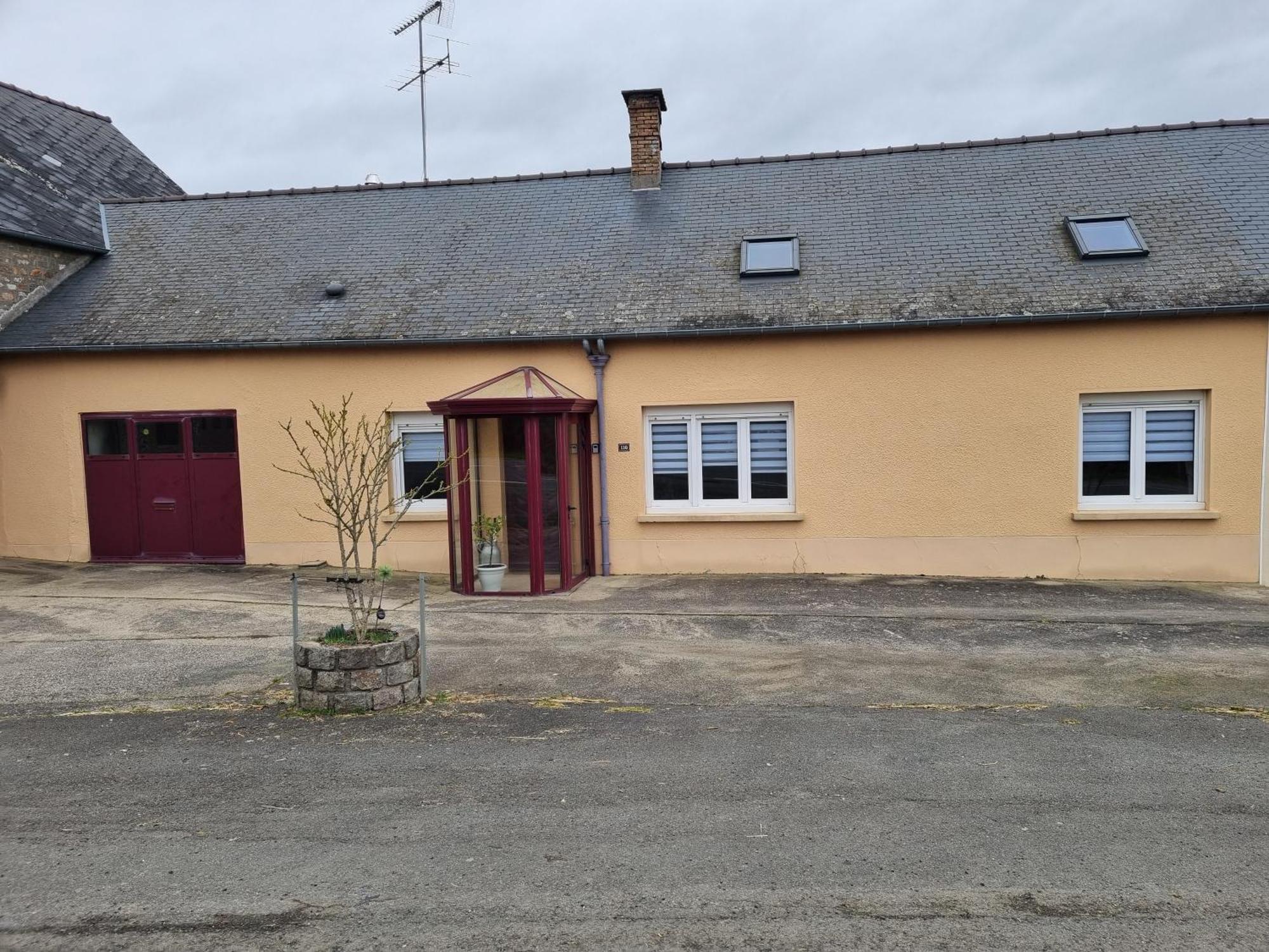 Maison De Famille Pre-en-Pail-Saint-Samson Exterior photo