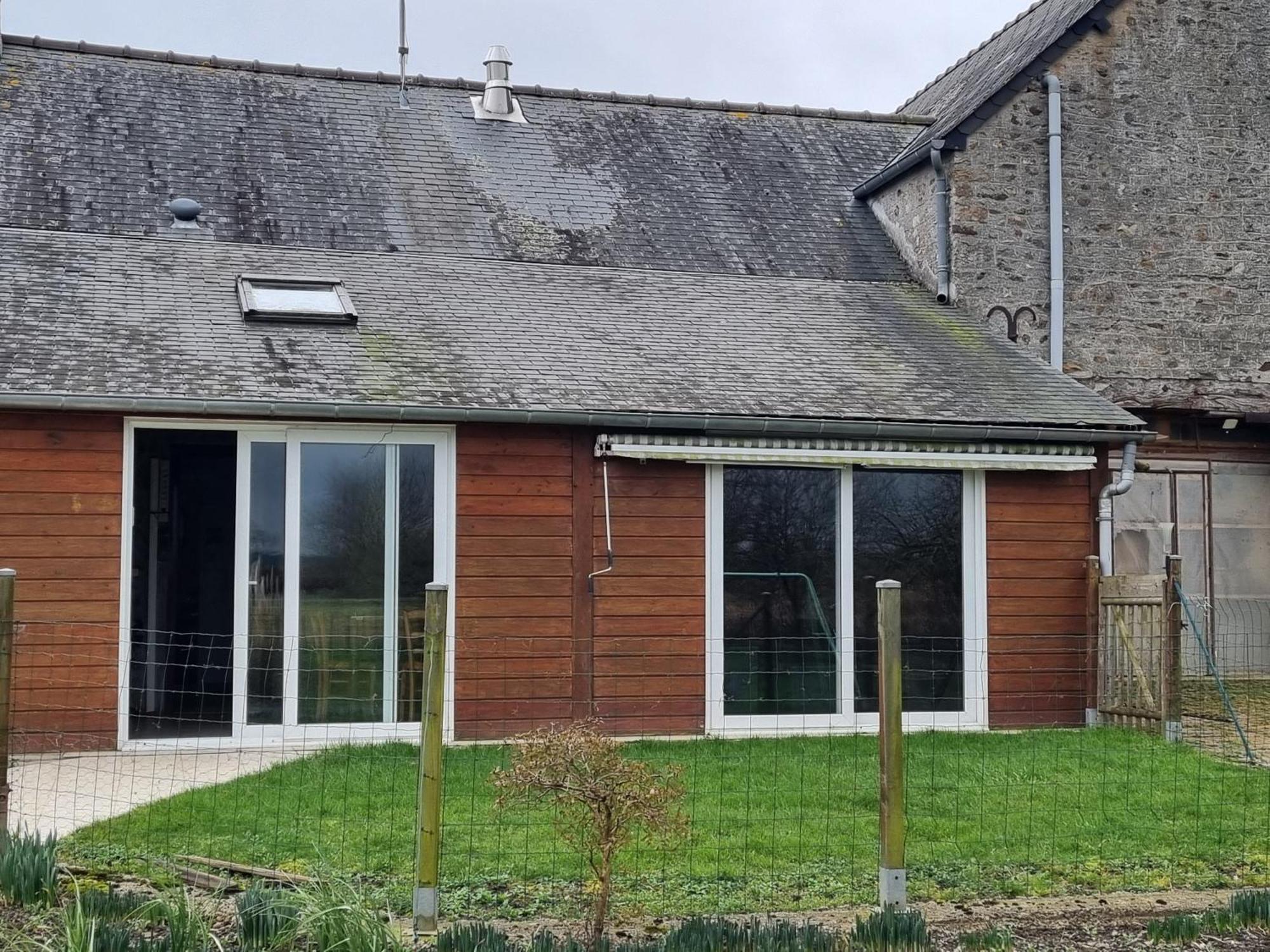 Maison De Famille Pre-en-Pail-Saint-Samson Exterior photo